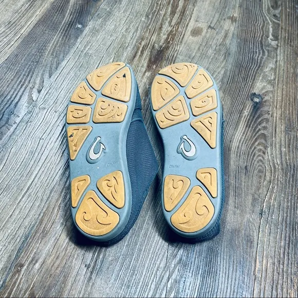 🐳 OluKai Nohea Mesh Shoes Size 14M