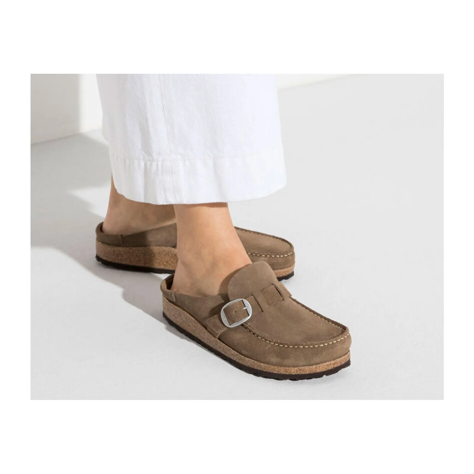 Birkenstock Buckley Clog (Women) - Gray Taupe Suede