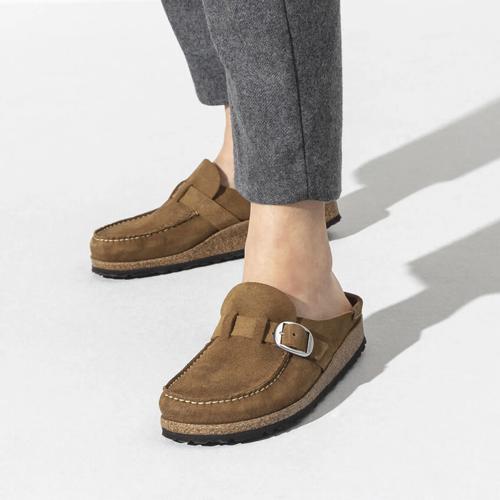 Birkenstock Buckley Narrow Clog (Women) - Tea Suede