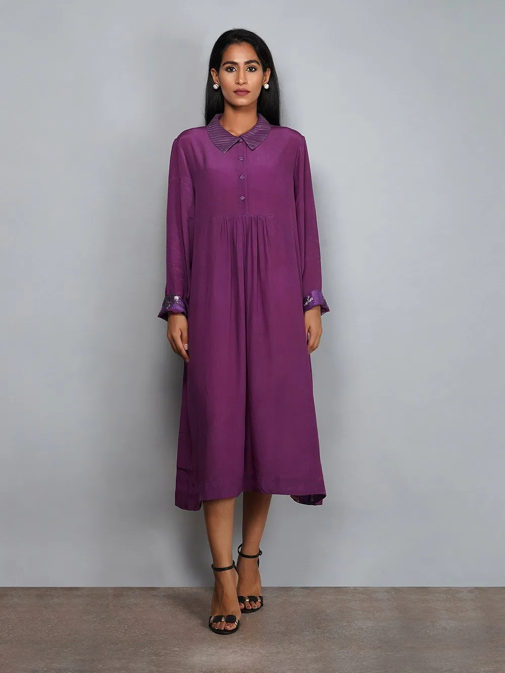 Yavi   I   Soild Embroidered Dress